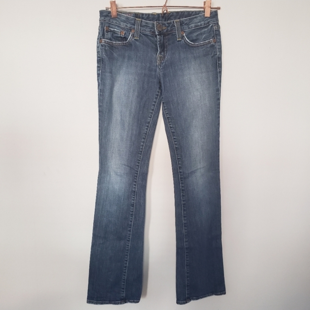 Lucky brand Lola boot cut jean medium wash size 2 26